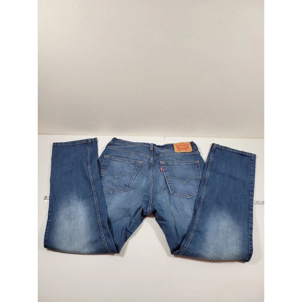 Levis levi 559