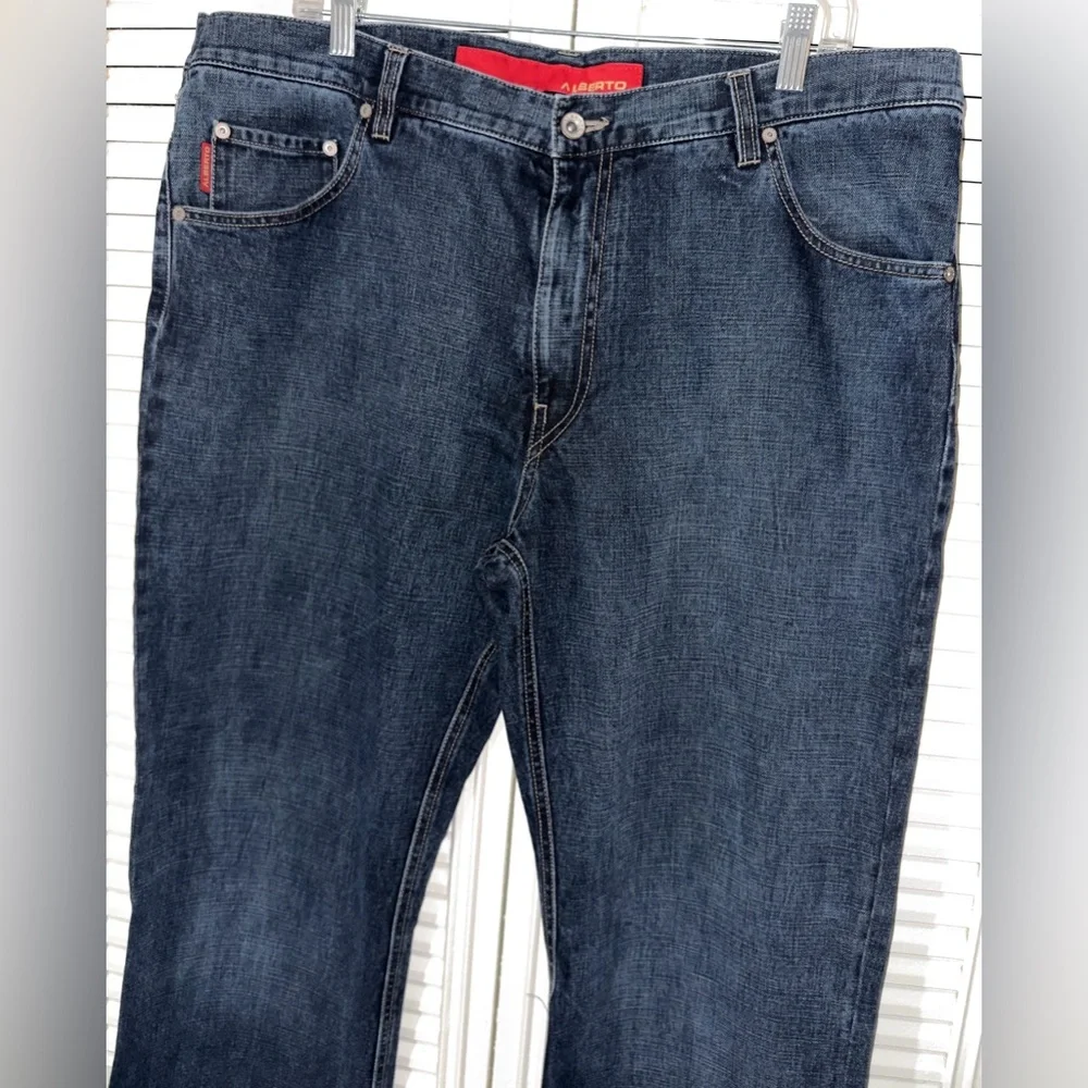 Alberto men’s rock