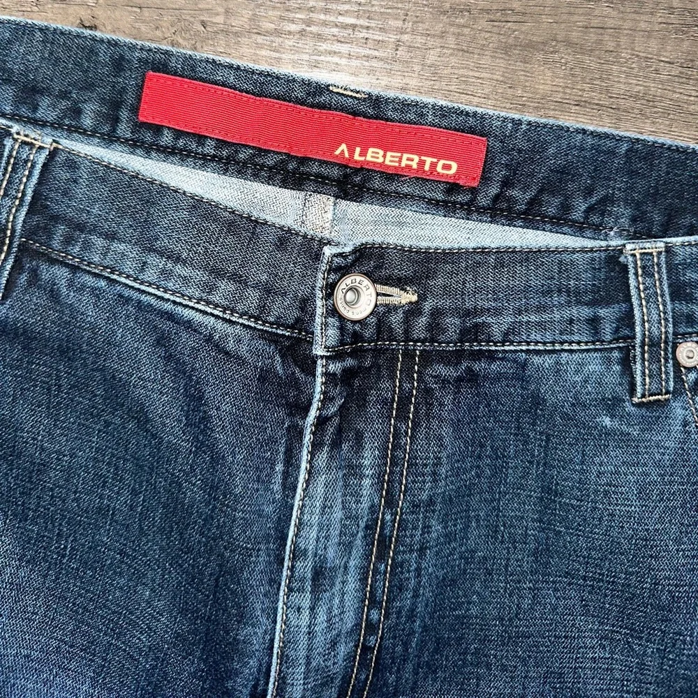 Alberto men’s rock