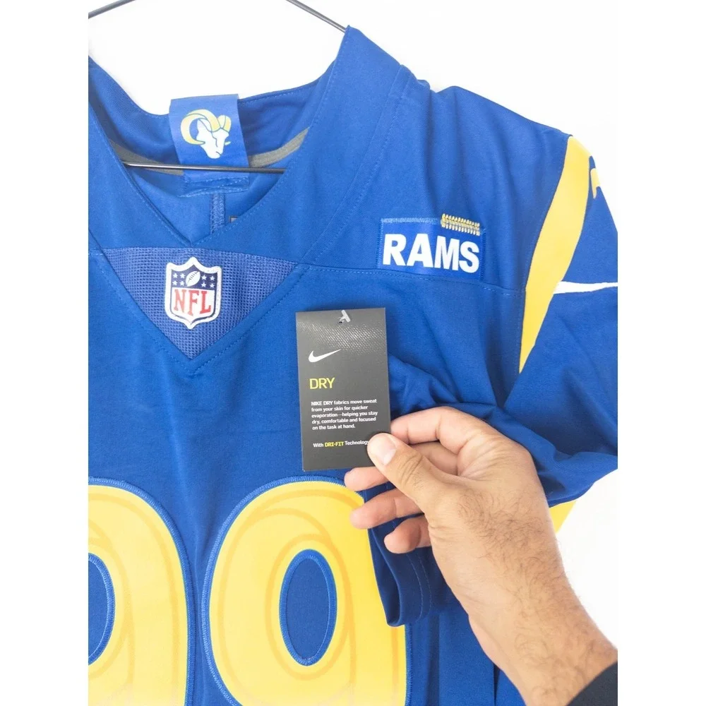 Nike nwt rams
