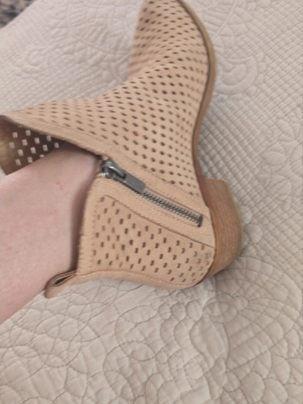 Lucky Brand light tan