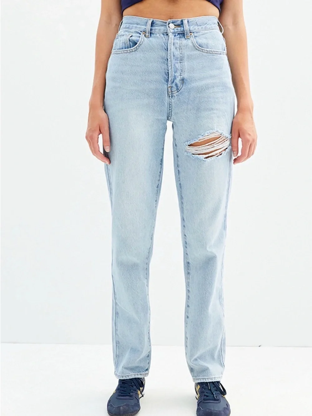 NWT‎ Pacsun Dad Jeans Ripped in Light Indigo Blue Size 26