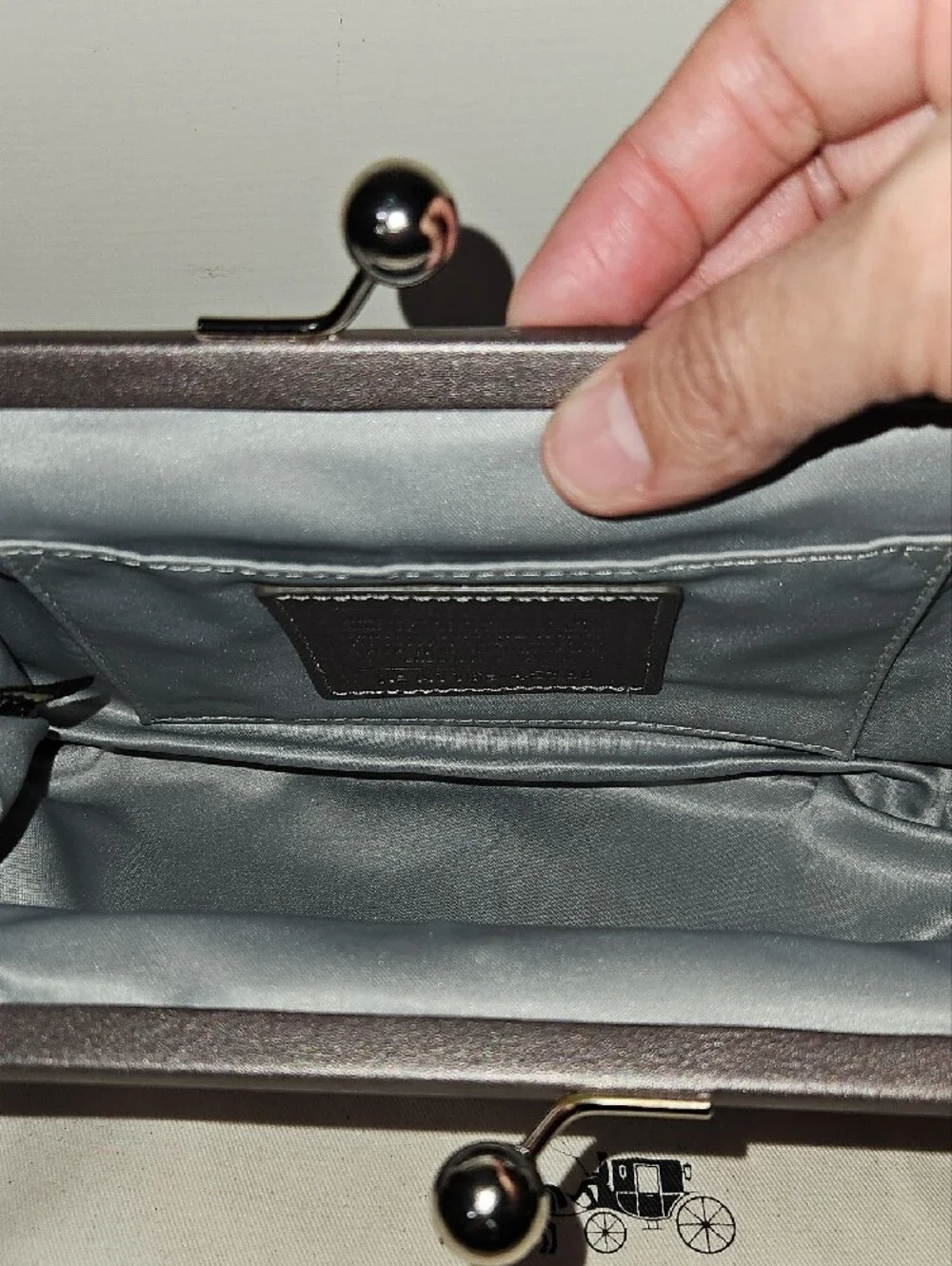 Coach 11 width