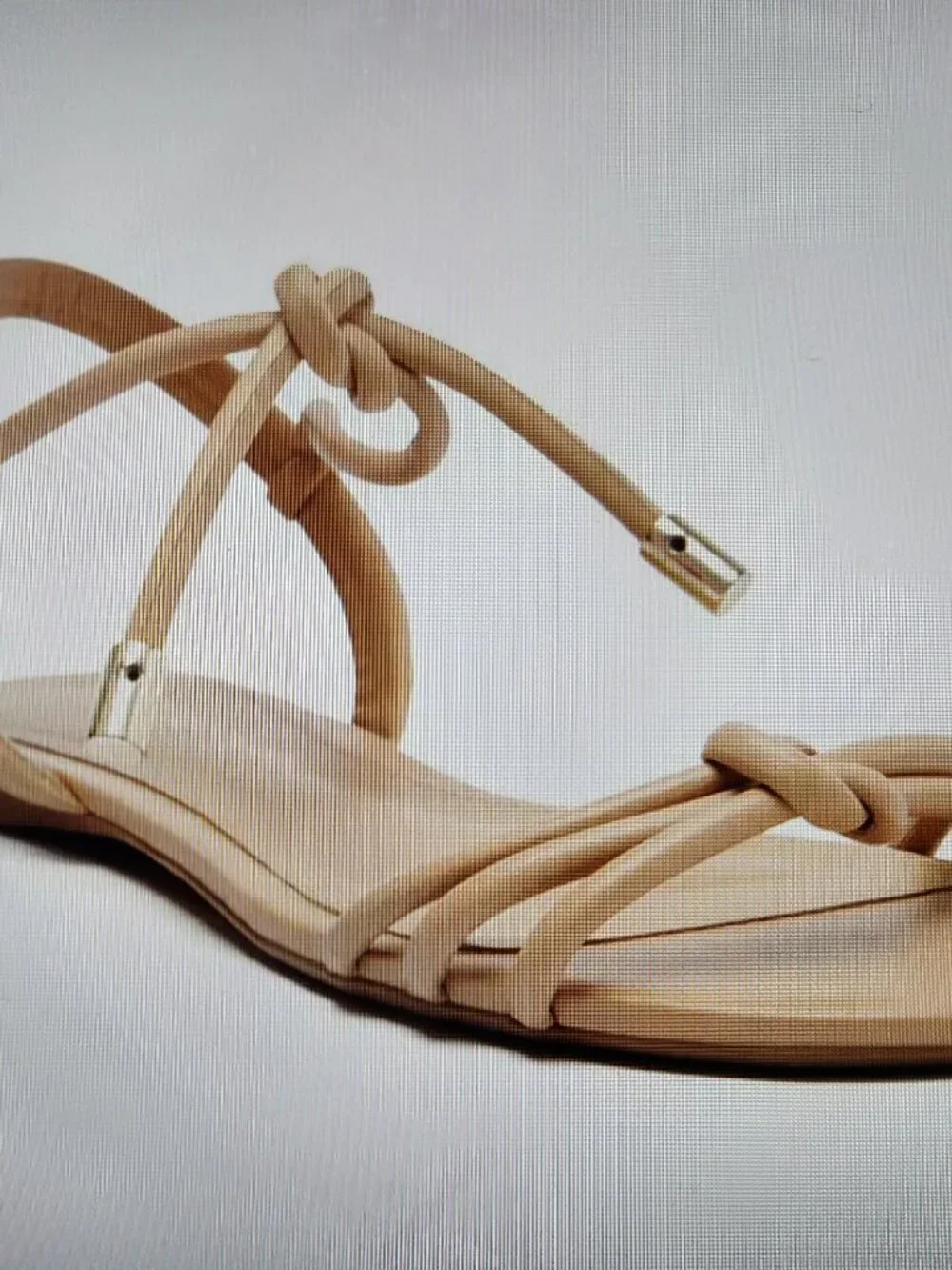 Arezzo manmade clean