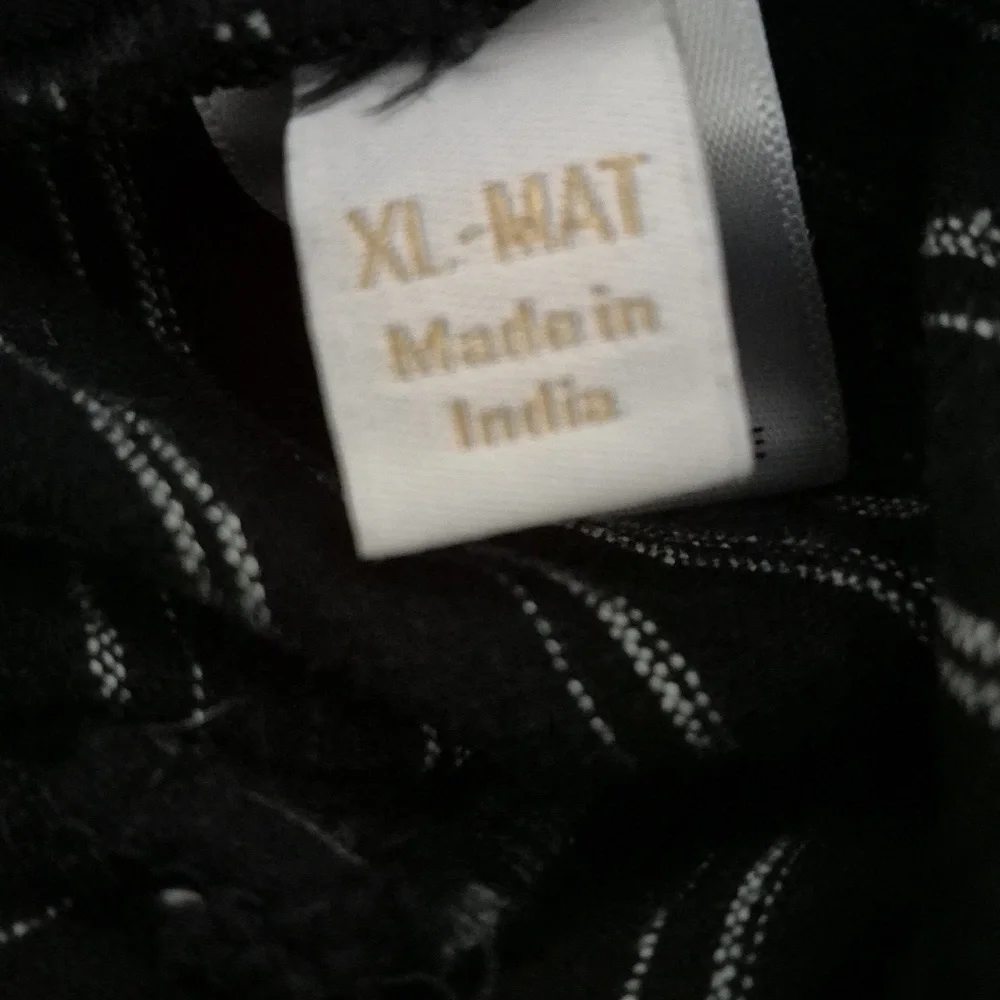 a:glow these maternity