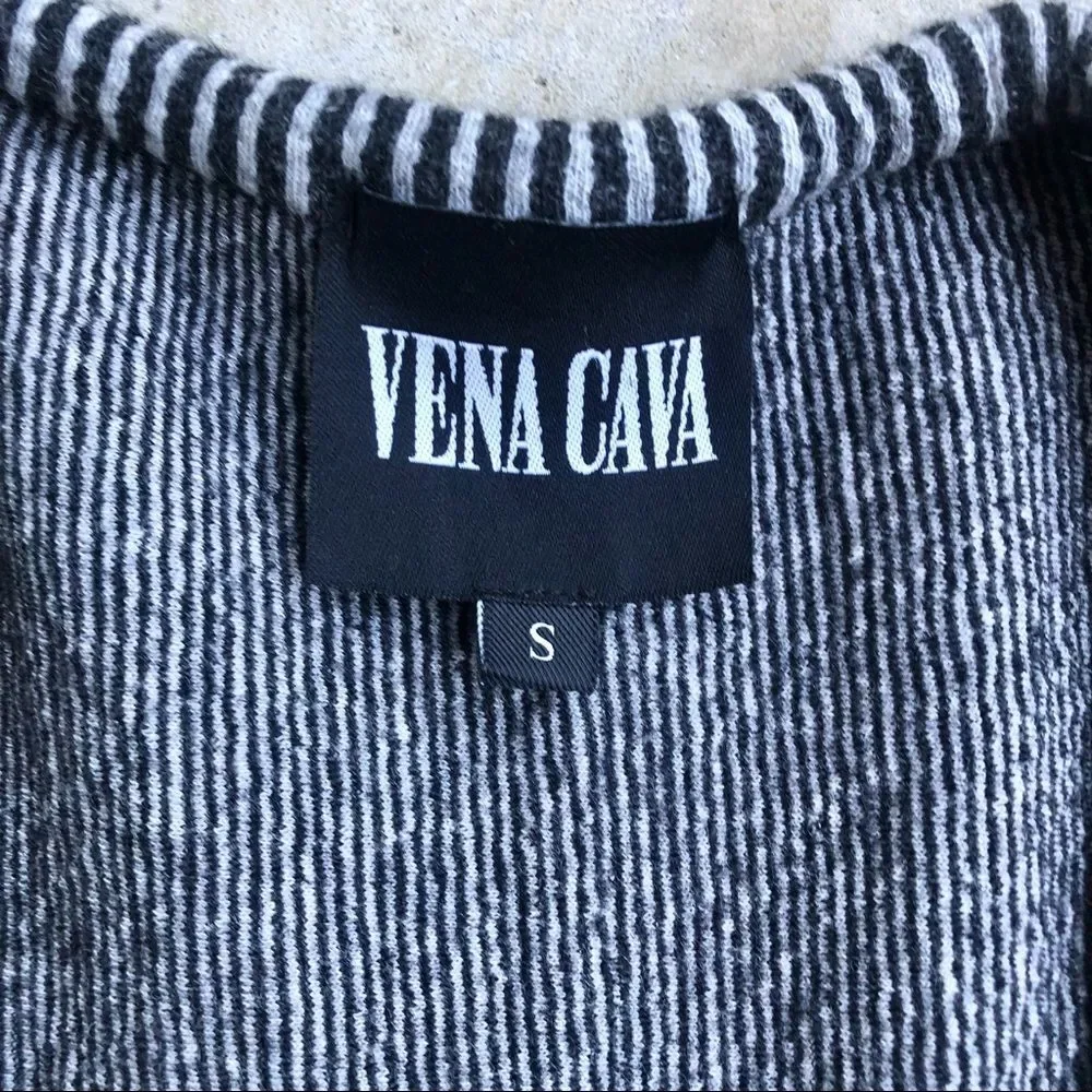 Vena Cava black gray