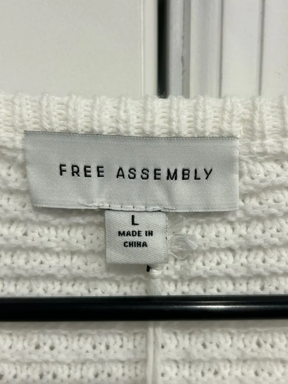 Free Assembly lightweight textured