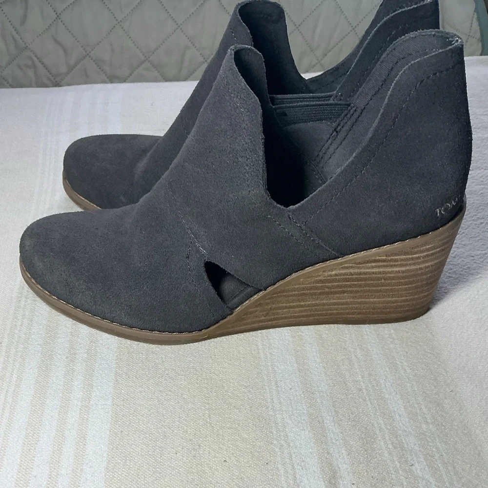 Toms Gray Ankle Boots