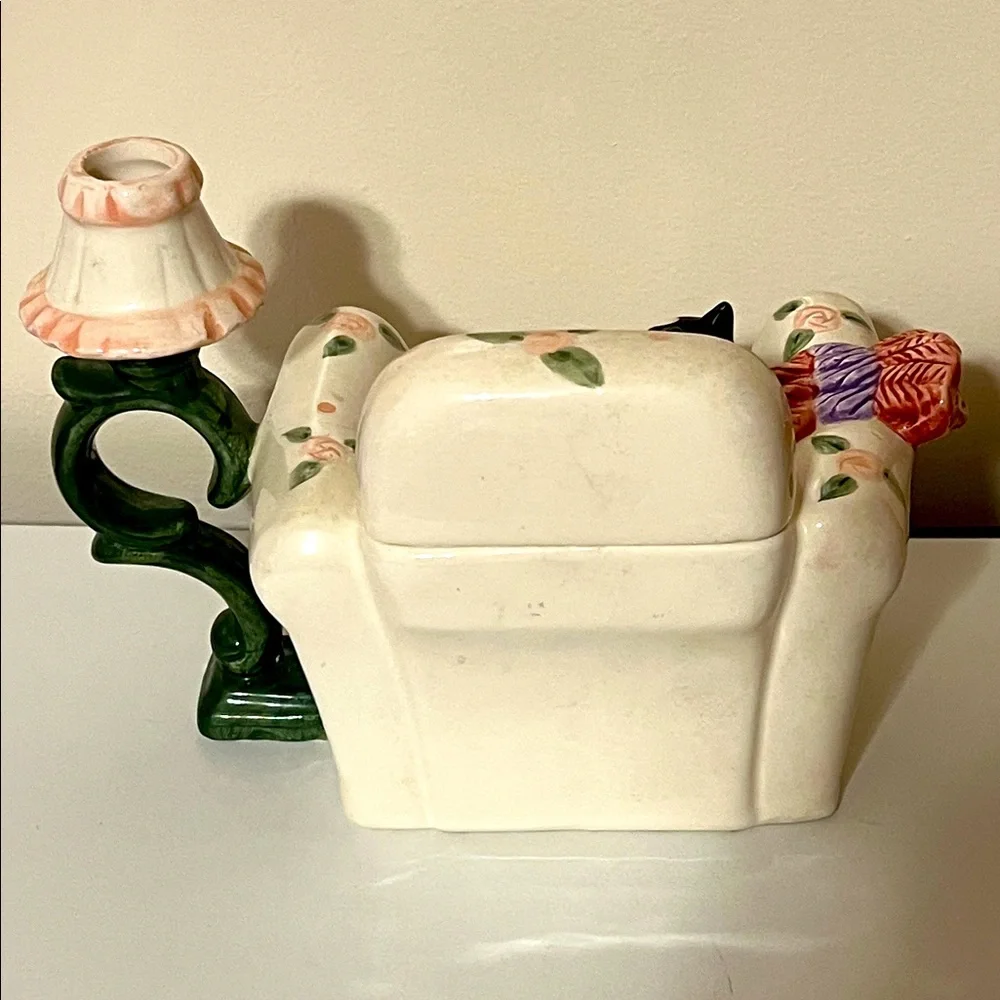 Vintage World Bazaar Teapot Tuxedo Floral Cat Sleeping on Armchair. Like New