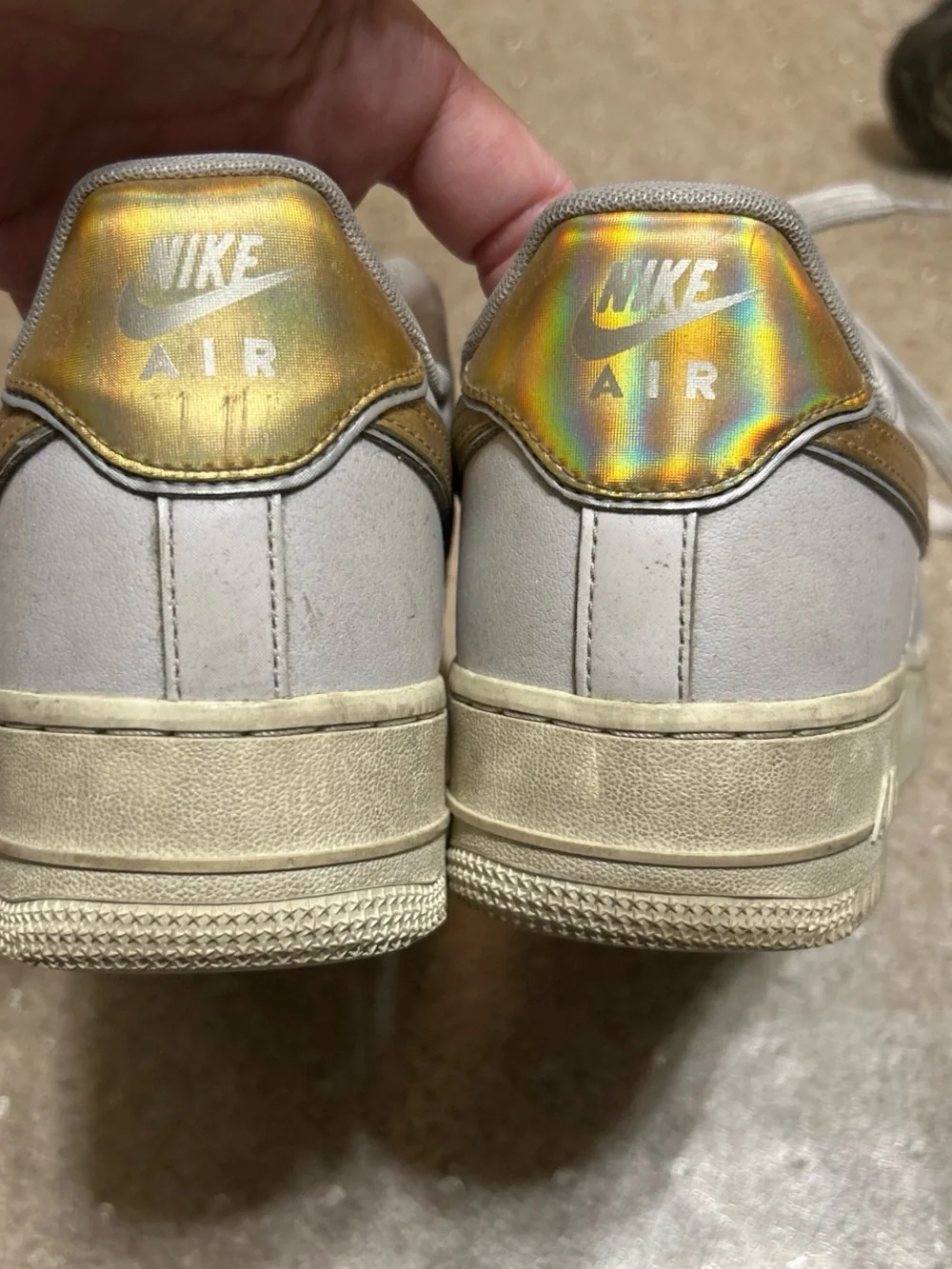 Nike traction support
