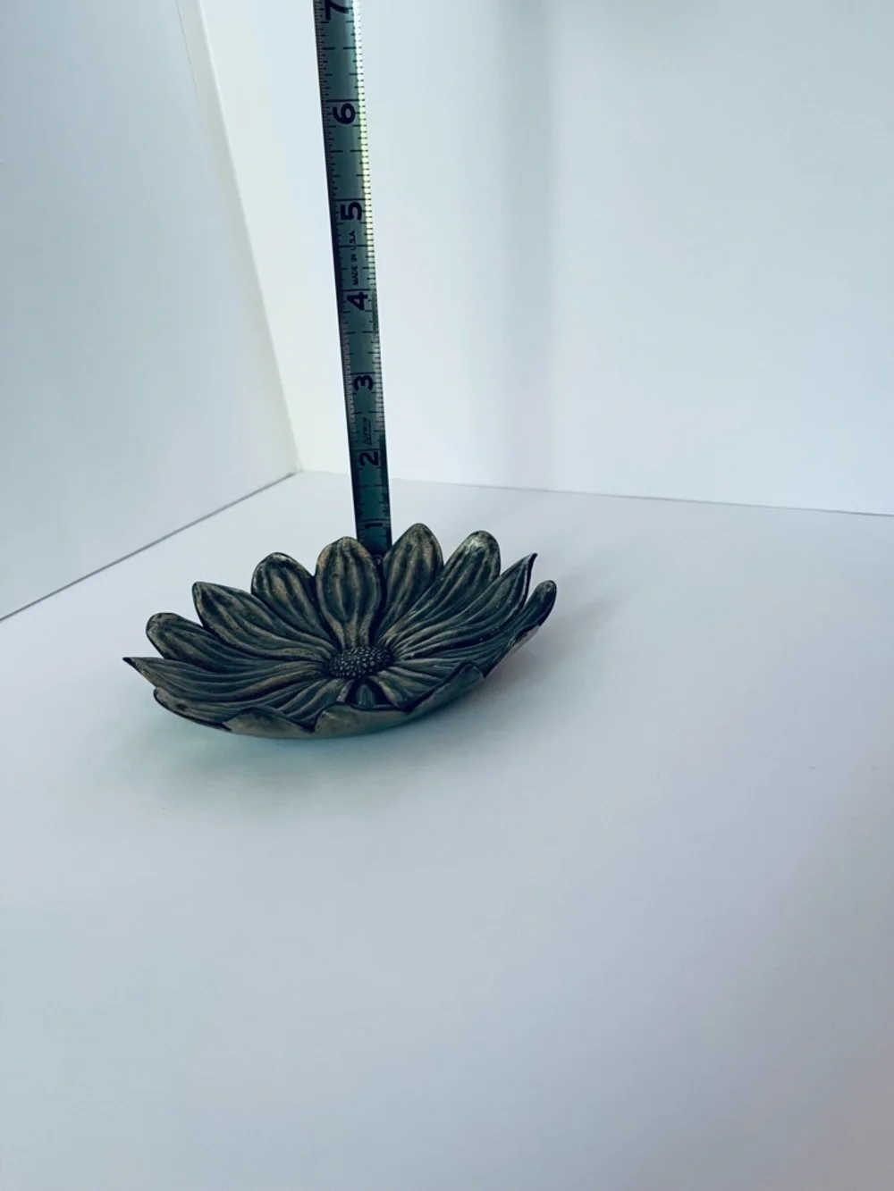 N/A decorative metal