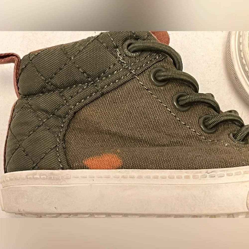 Old Navy fun durable