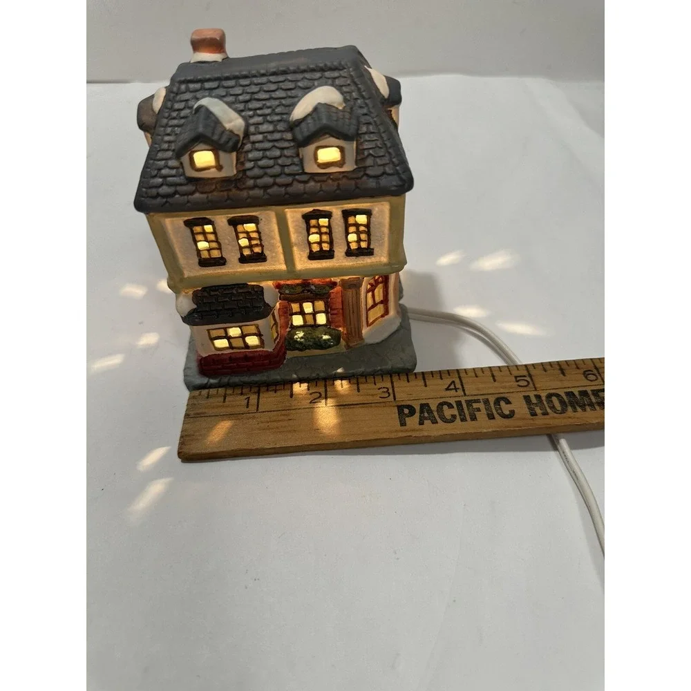 Victorian Village Collectibles painted edition house