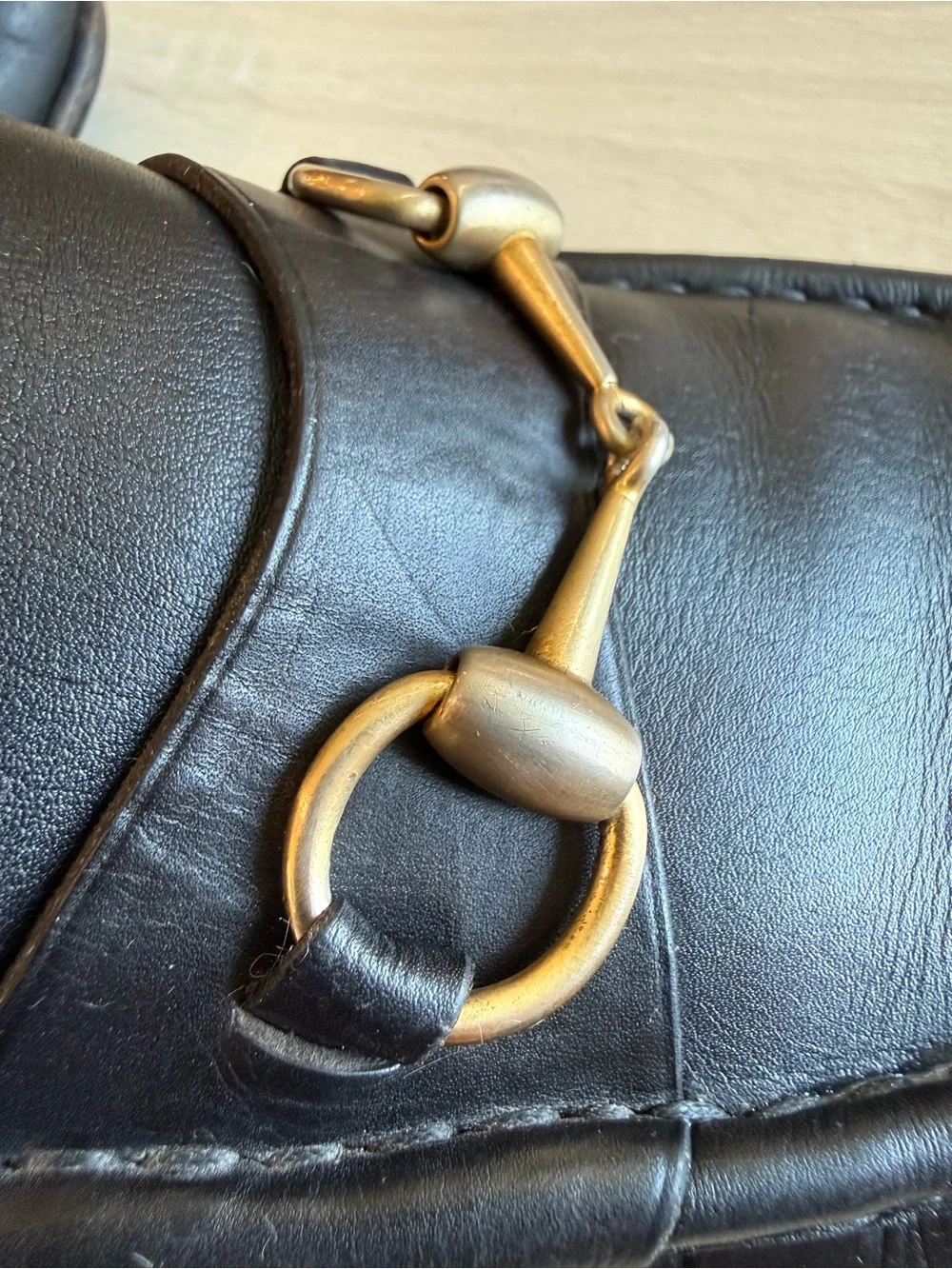 Gucci pre owned