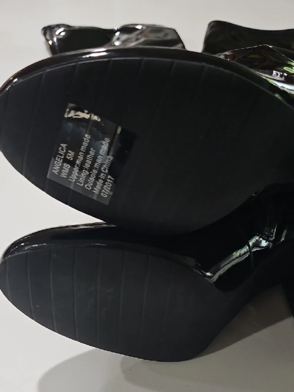 Angelica Kenneth Cole Black Patent Leather Over-the-Knee Block Heel Boots Sz 5M