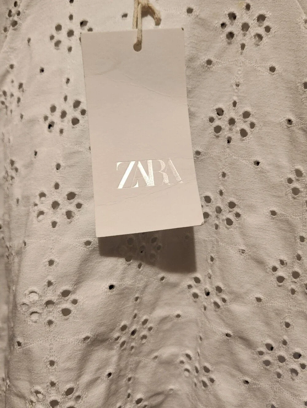Zara reposhing this