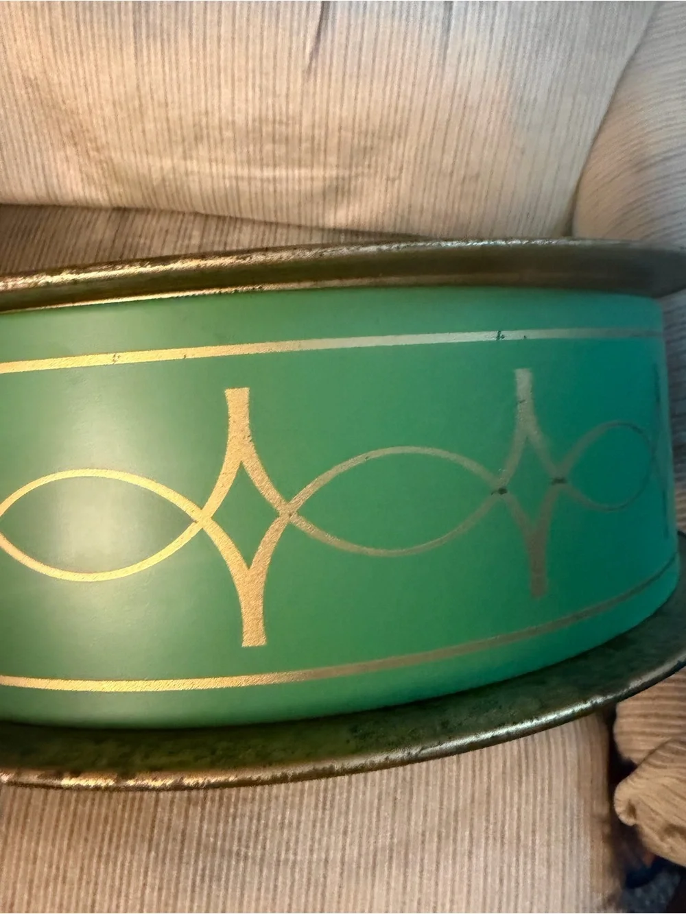 VTG Van Gogh Round Tin Tray with a different scene on each side. RARE
