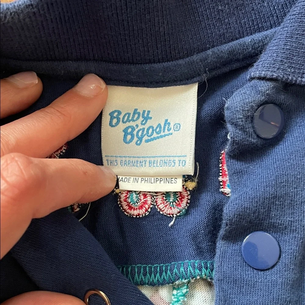 OshKosh Bgosh onsie retro great