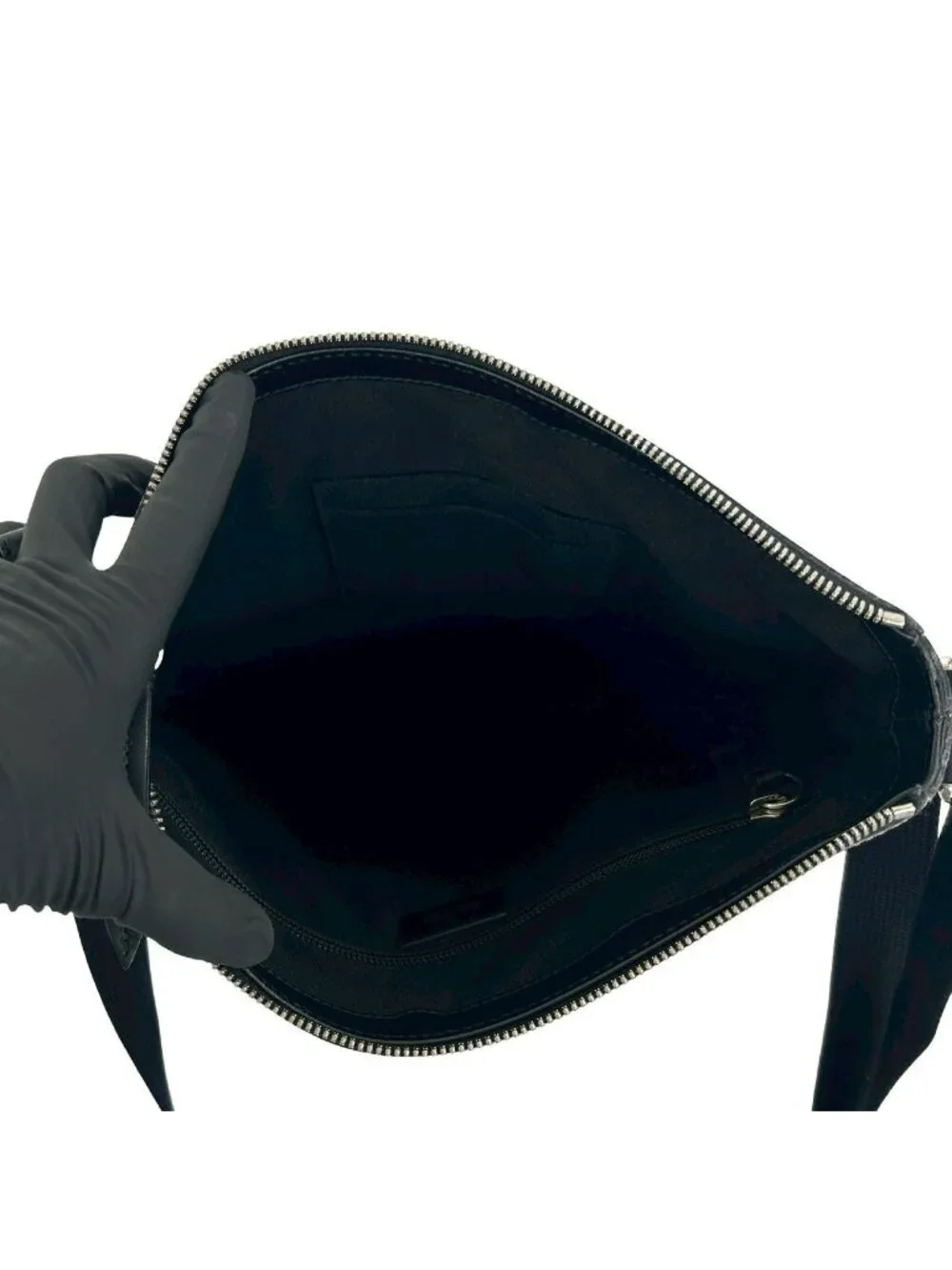 Gucci this authentic