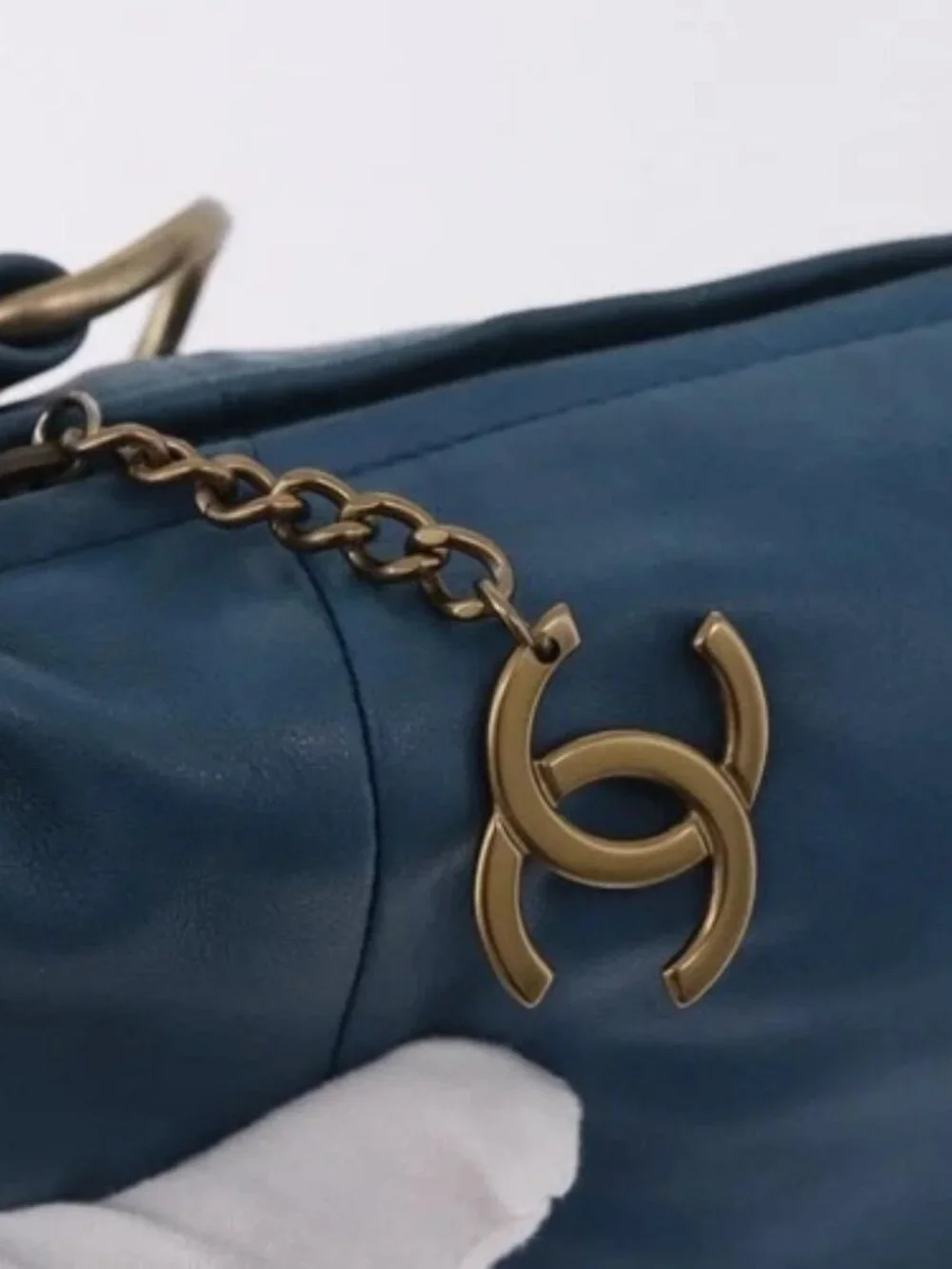 CHANEL brand	chanel color	blue