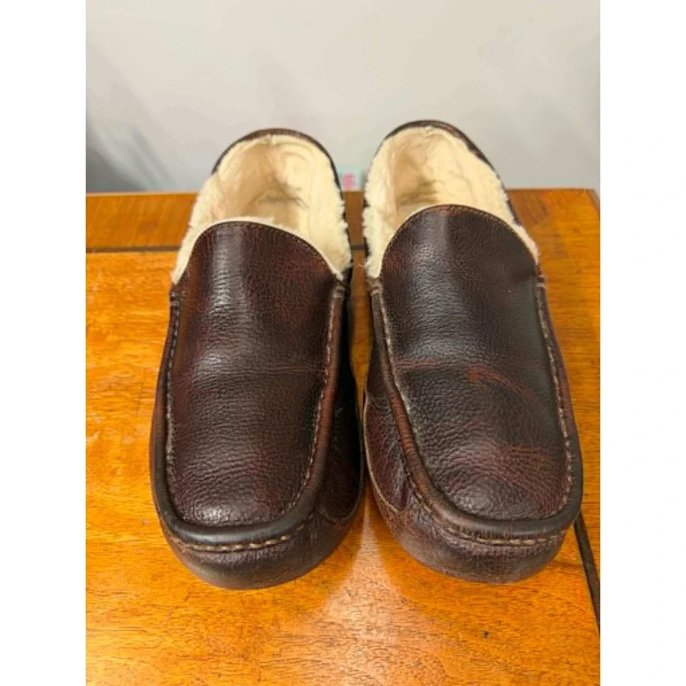 UGG Ascot Mens Size 11 Dark Brown Leather Sheepskin Lined Slipper Loafers 5379