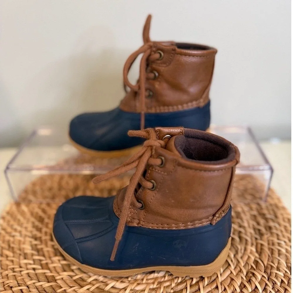 Sperry keep little