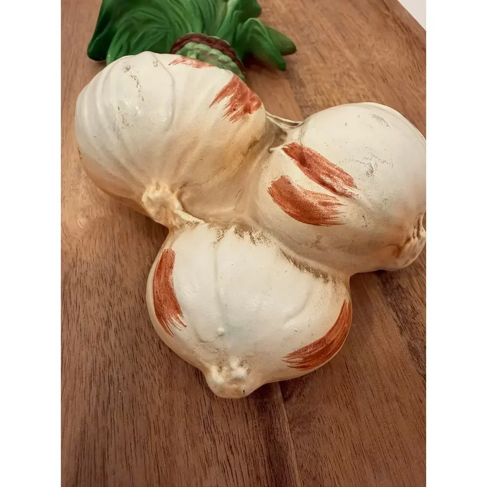 Vintage Hand-Painted Garlic Wall Plaque - Farmhouse‎ Decor