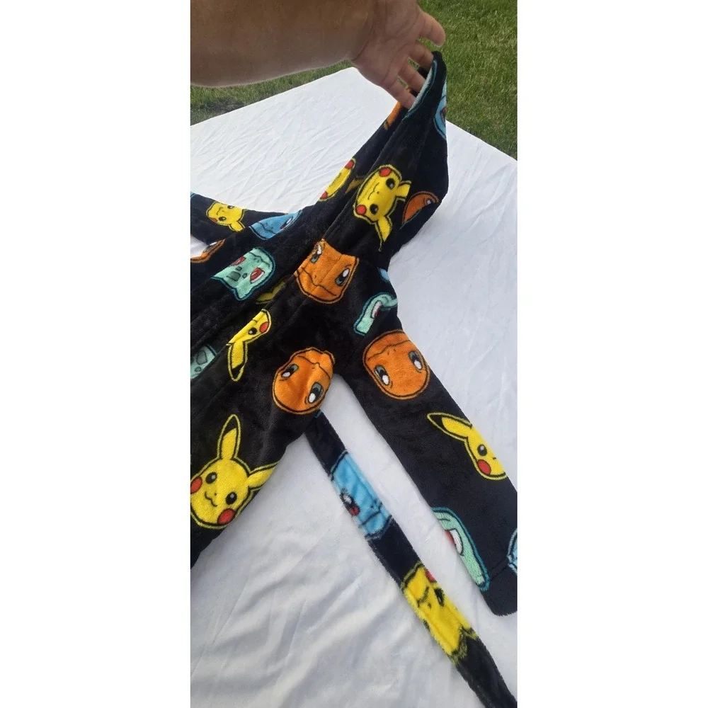 Pokemon Pikachu Character Plush Fleece Hooded Bathrobe Robe Kids Boys 6/7