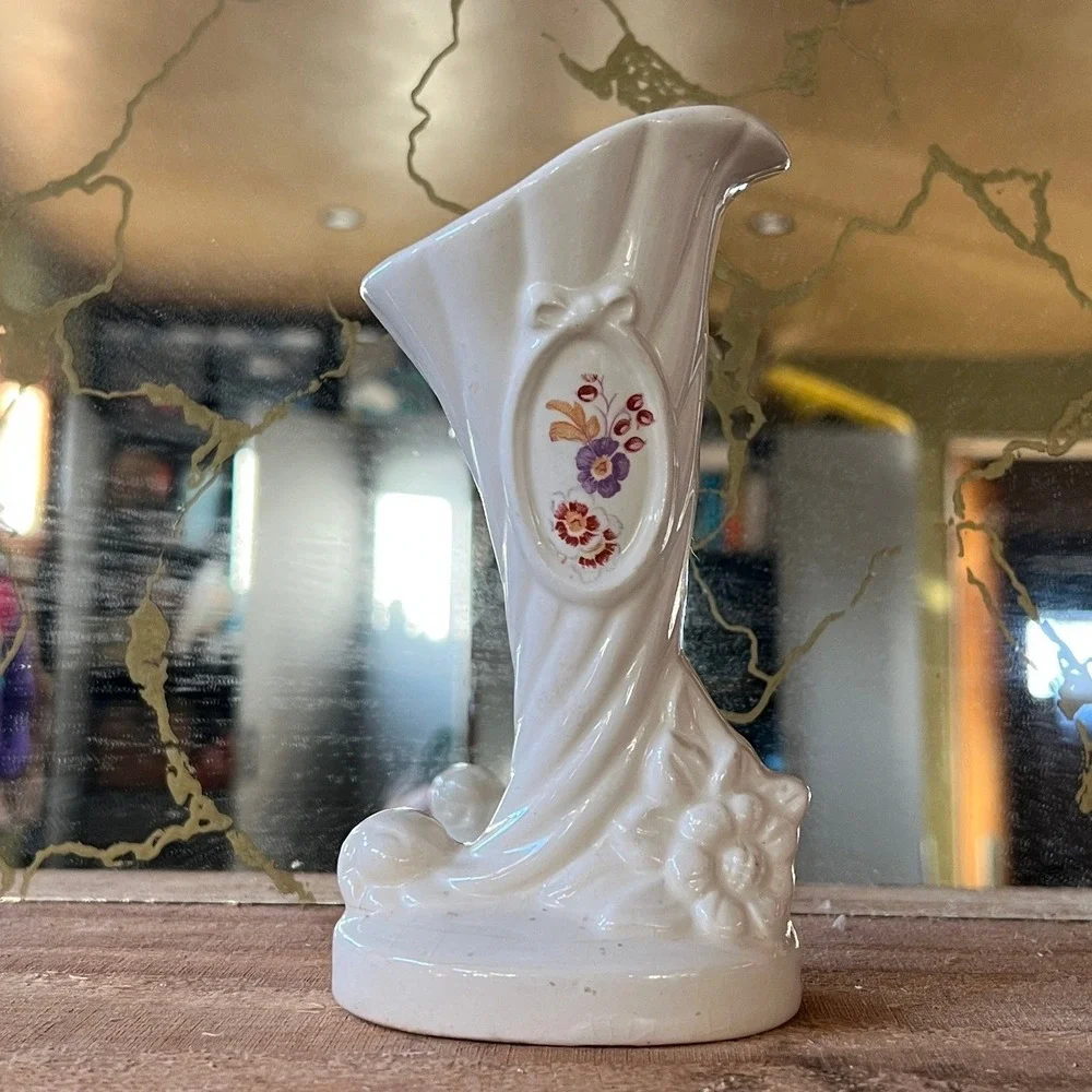N/A vintage ceramic