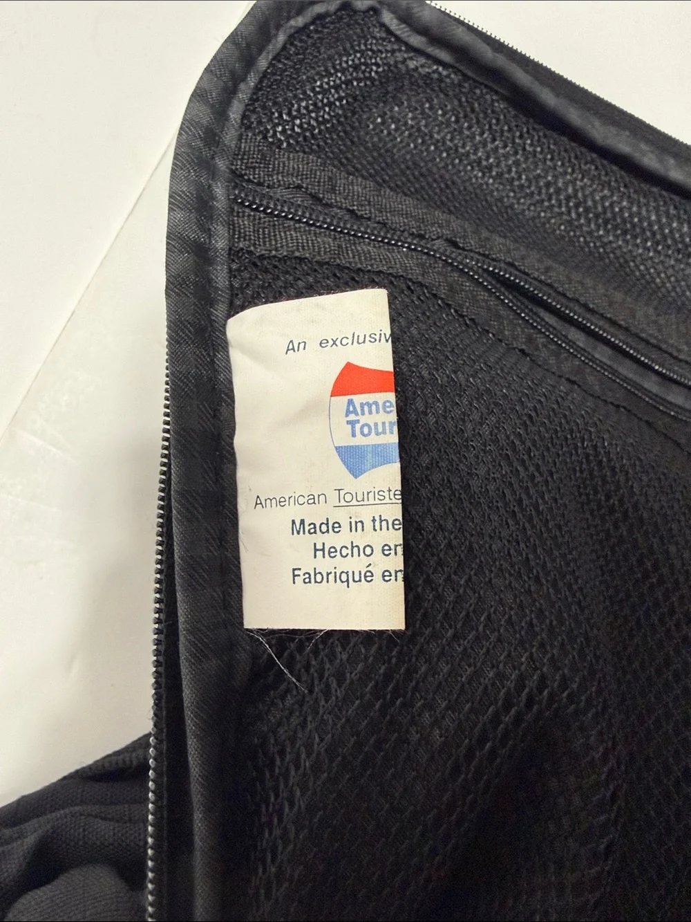 American Tourister sturdy laptop
