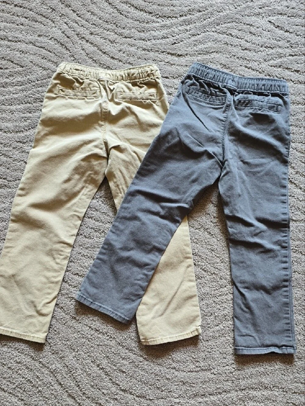 Old Navy neutral pair