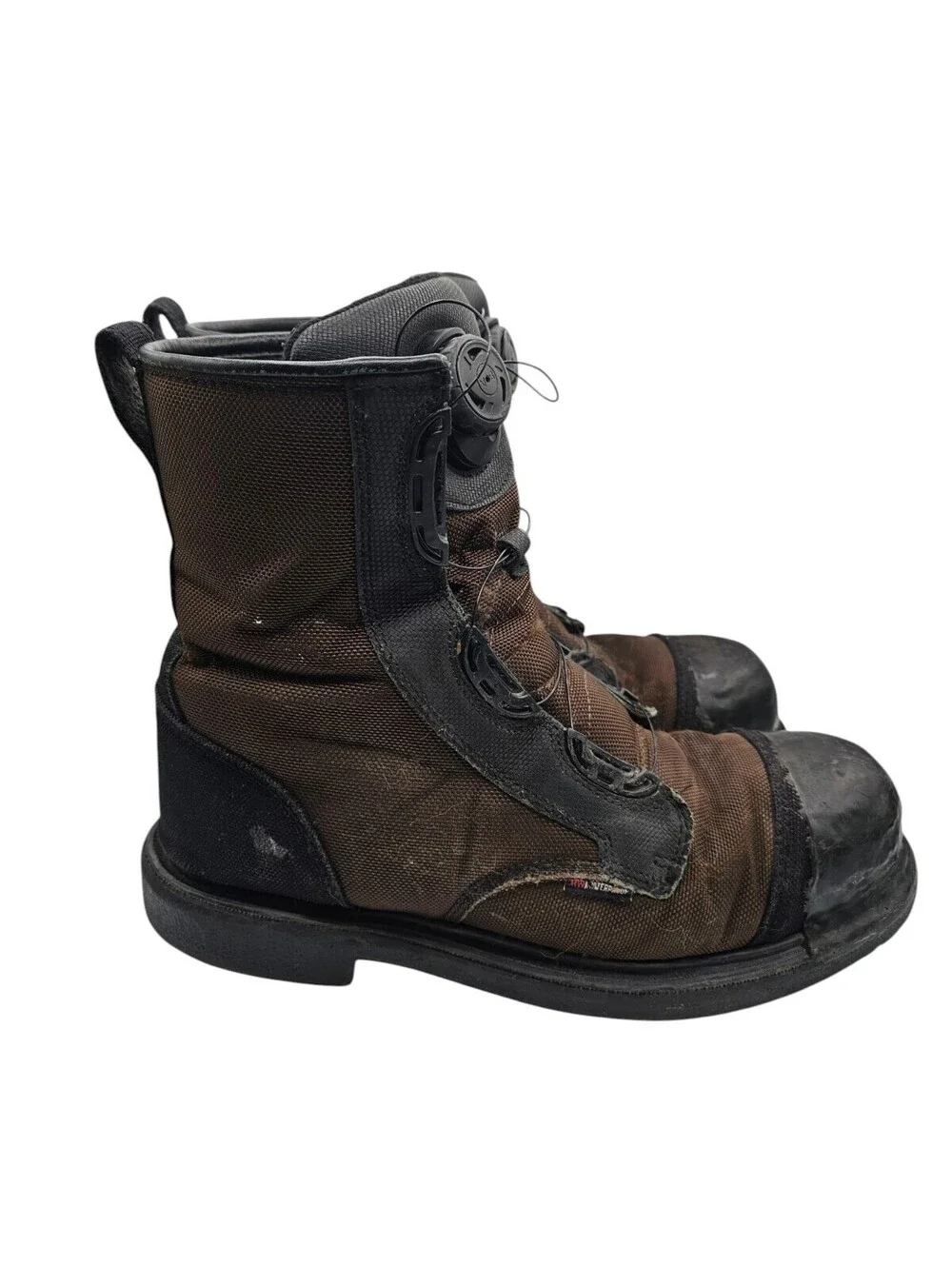 Red Wing men red