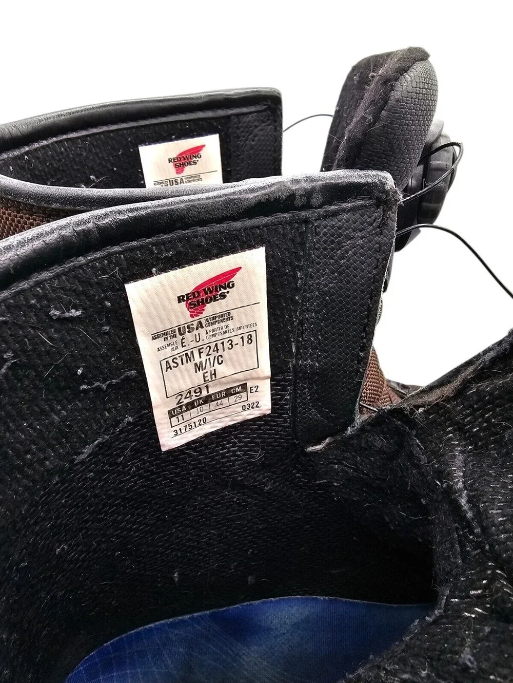 Red Wing men red