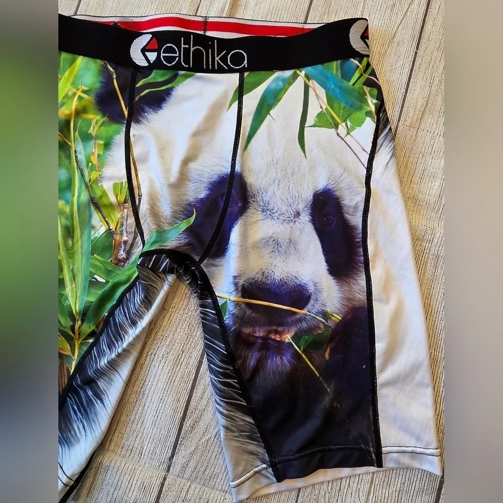 Ethika Men's Size Medium Boxer Brief Panda Bear 8 Inch Active Athletic