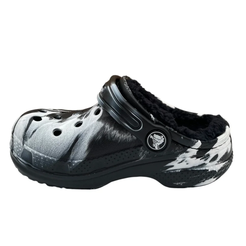 CROCS new tags