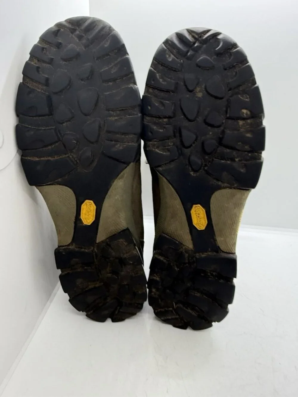Merrell comes 10 free
