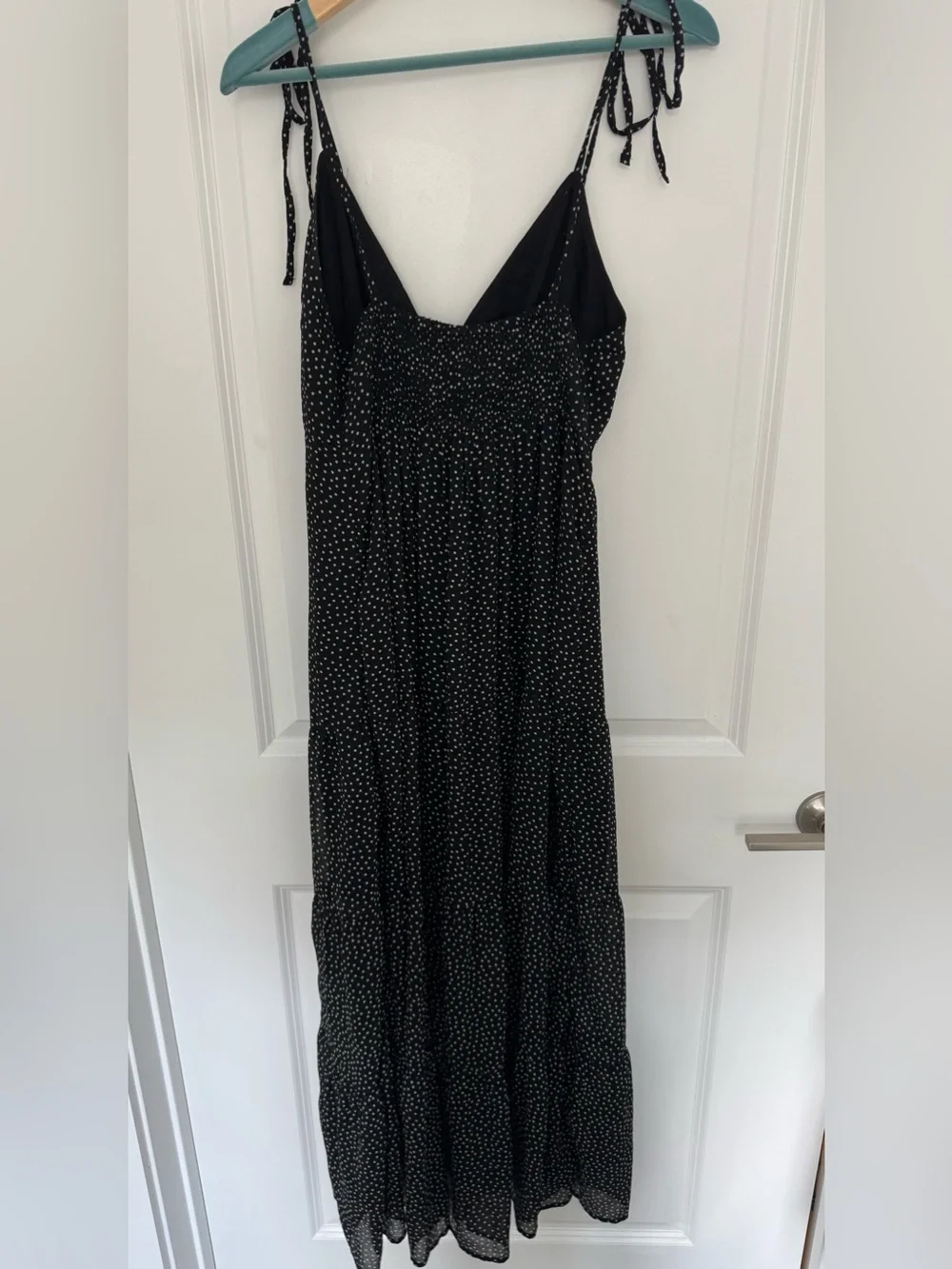 Abercrombie & Fitch flowy black