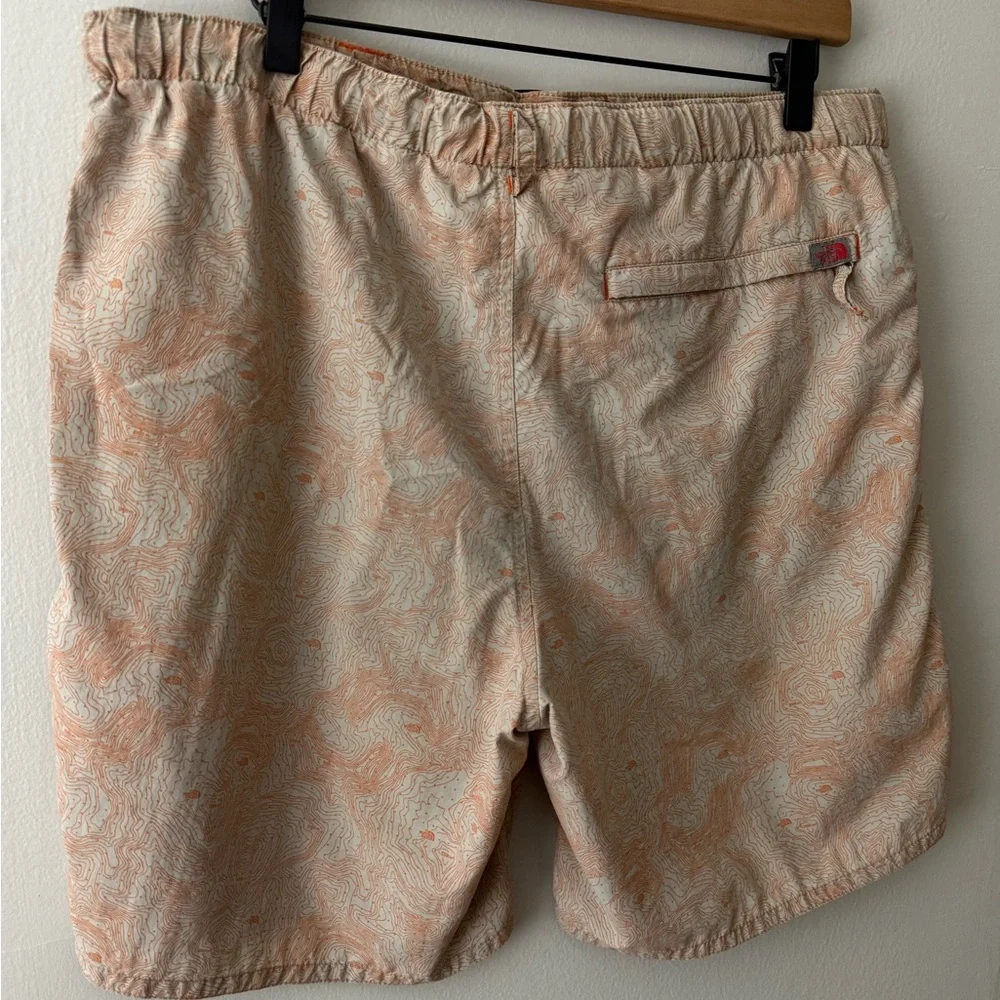 The North Face Topographic Print Trail Shorts Men’s Medium Hiking Gorpcore M