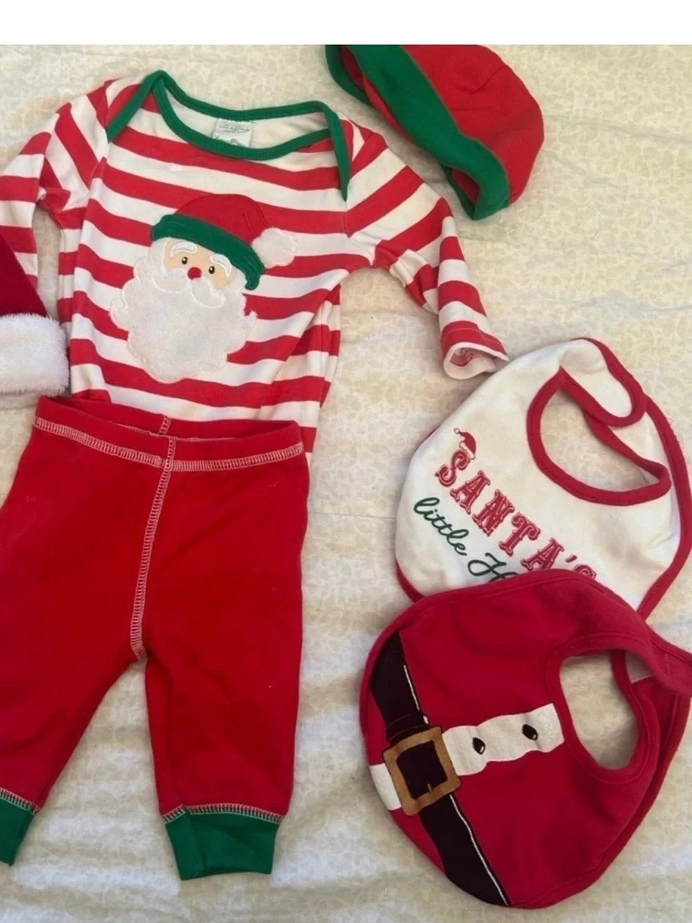 Festive Baby’s 1st Christmas Outfit Set & bibs