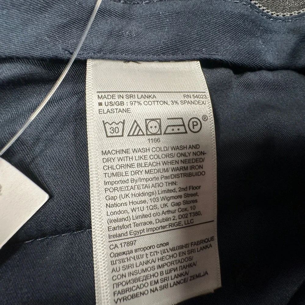 Banana Republic size note