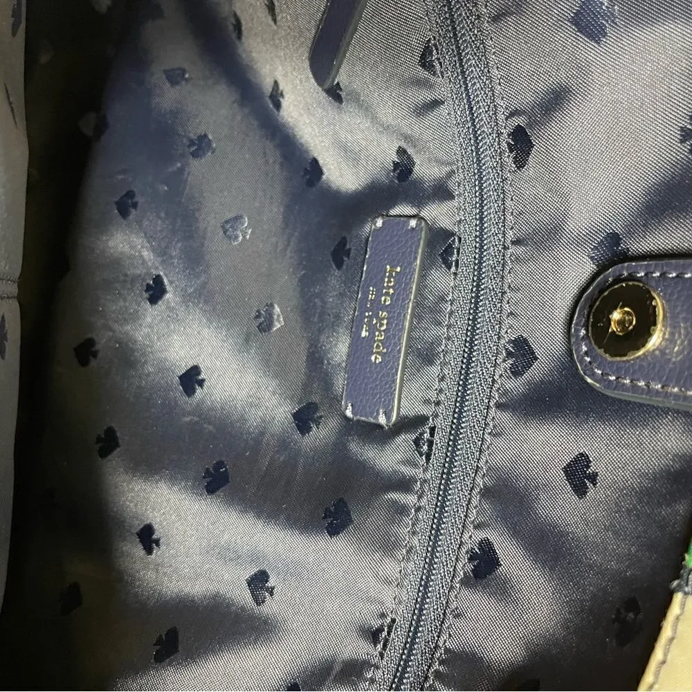 kate spade kate closure