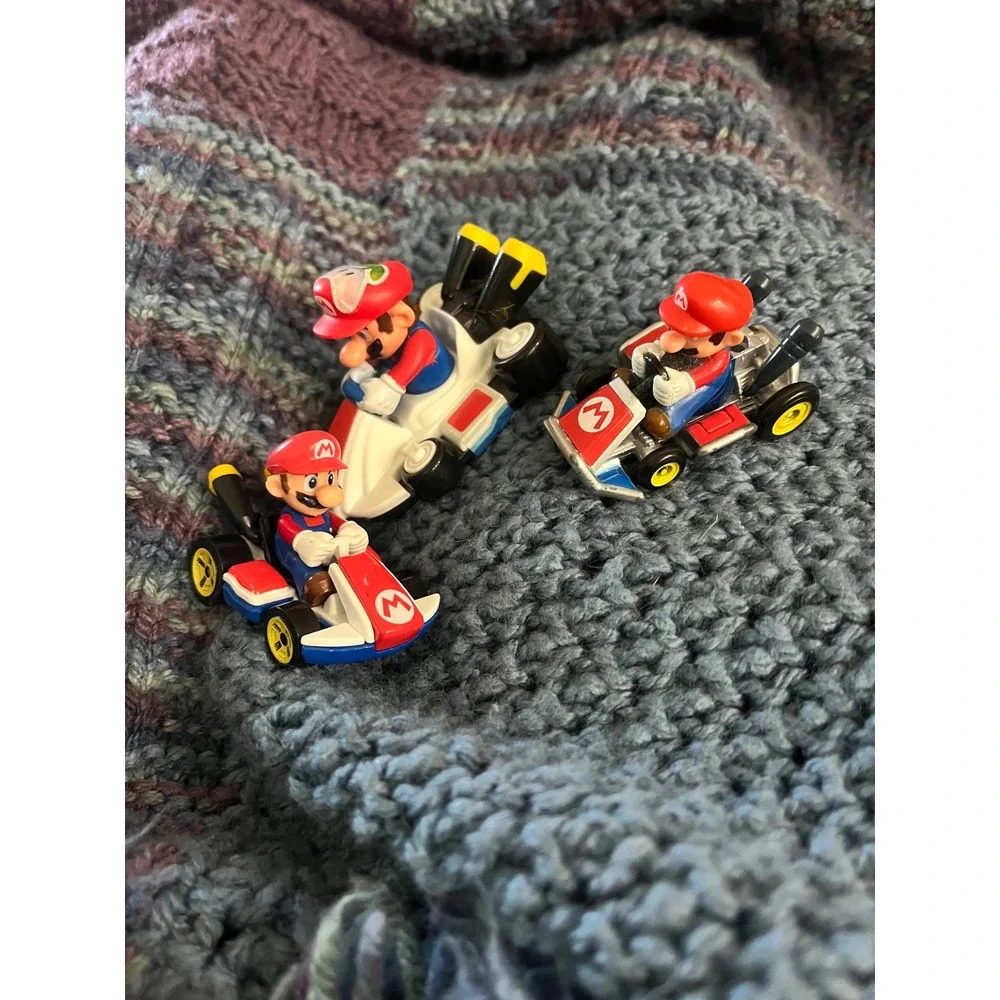 Nintendo Mario Kart Mini Racers Figures Set 3 Pack Mario Luigi Yoshi‎ Toy