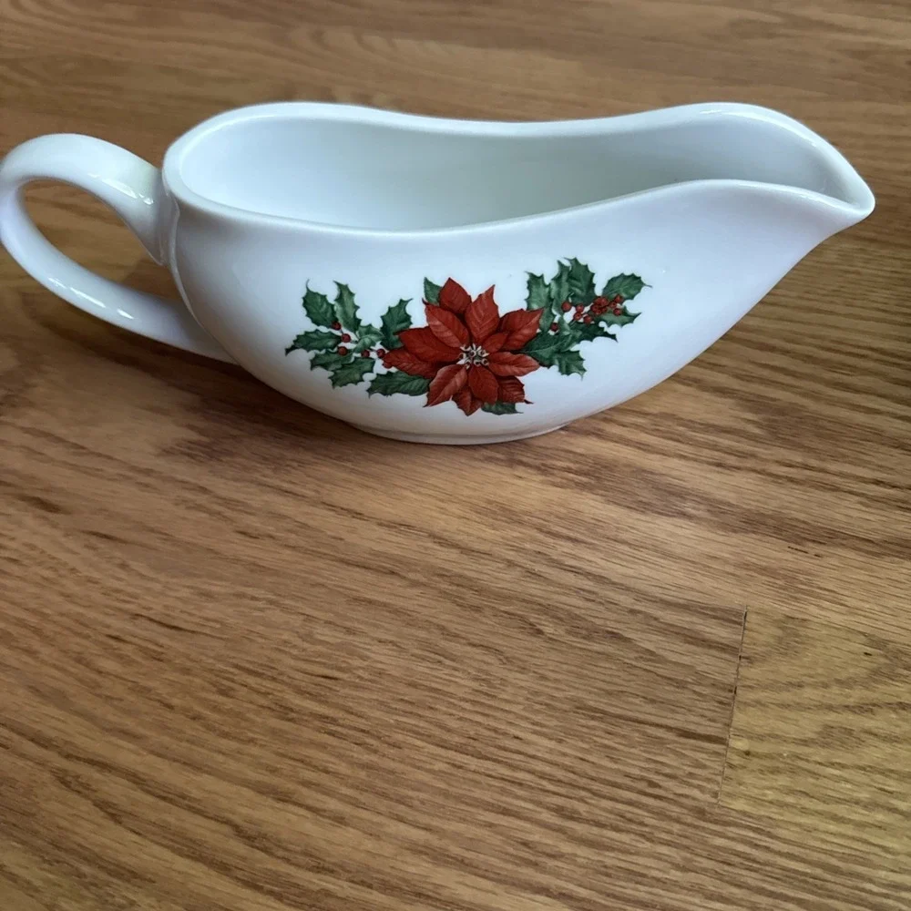 Hallmark gravy boat