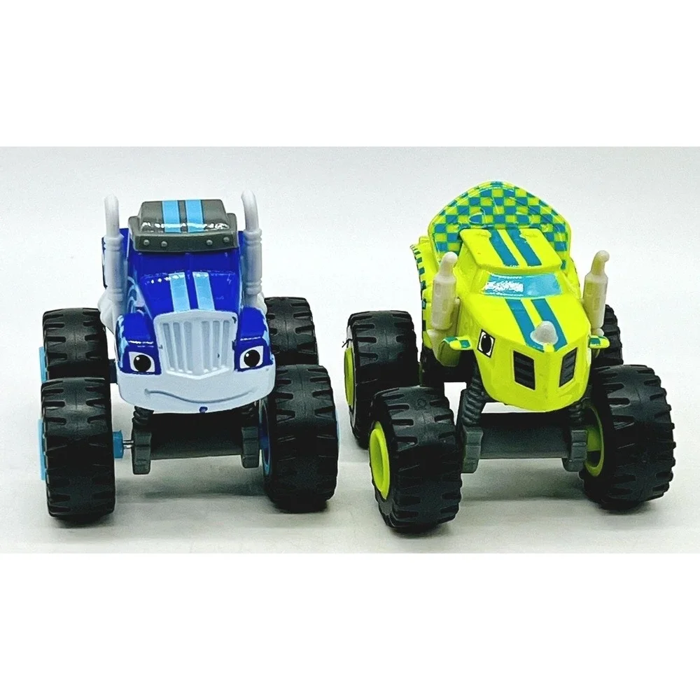 Blaze‎ and the Monster Machines Racing Flag Crusher Zeg Truck Die Cast  Lot Of 2