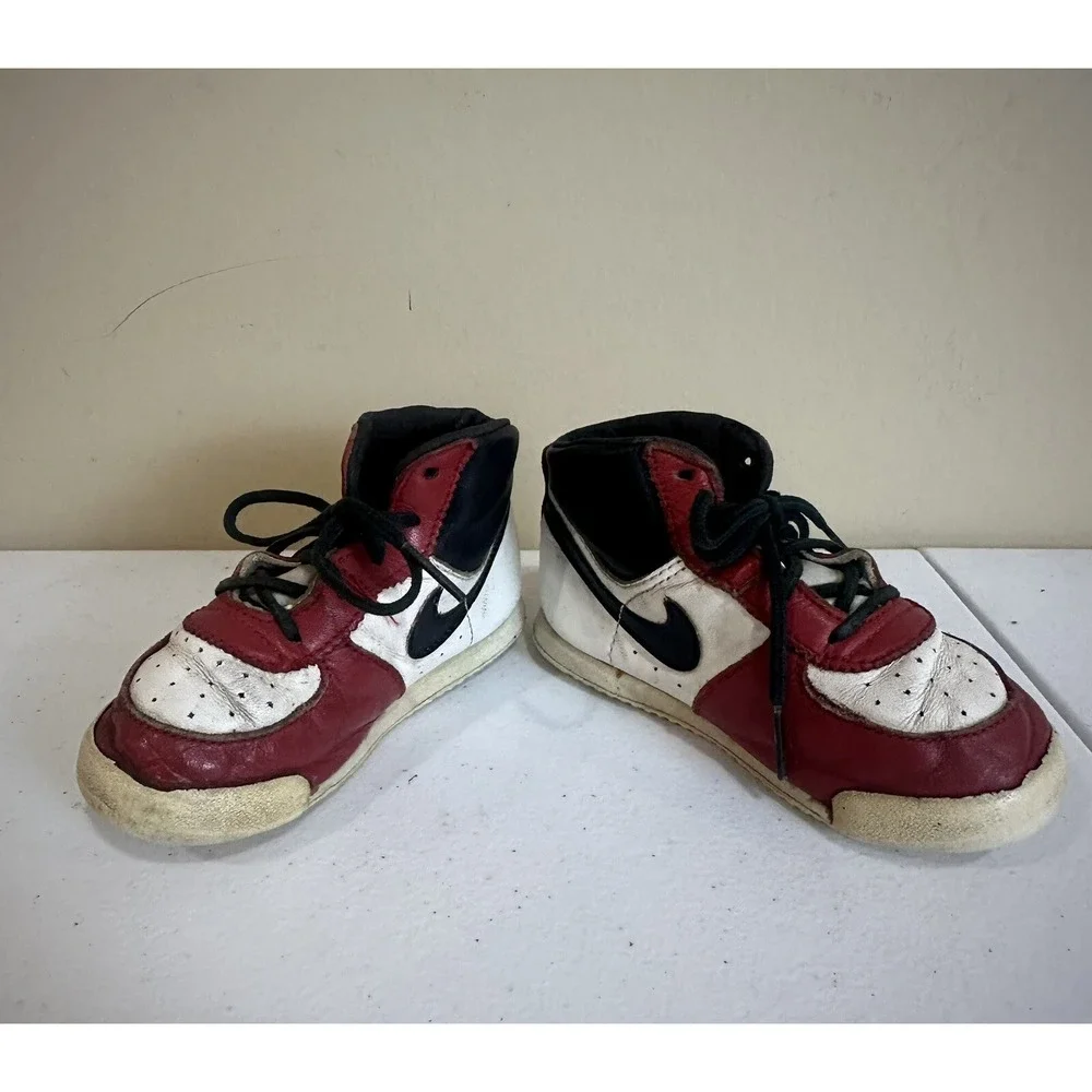 Original‎ 1985 Nike Jordan 1 Toddler Size 6 1/2 (850810 Pd)