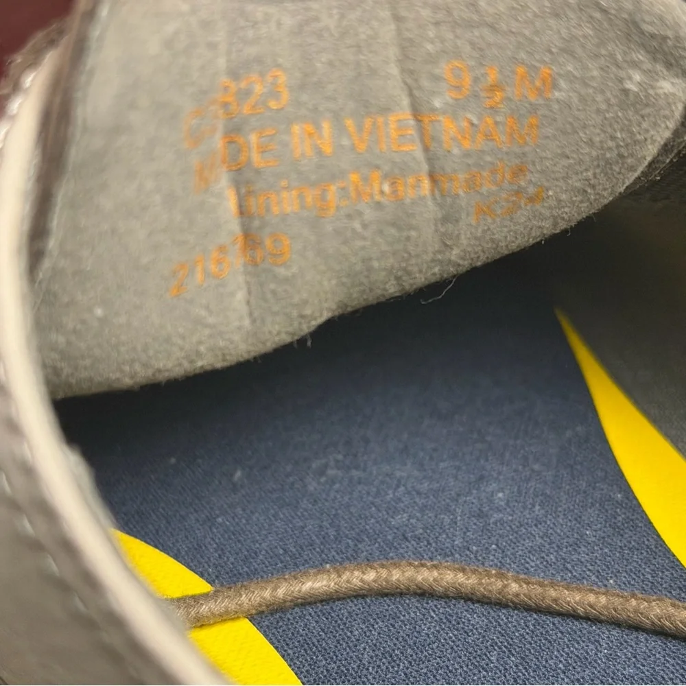 Cole Haan ships within