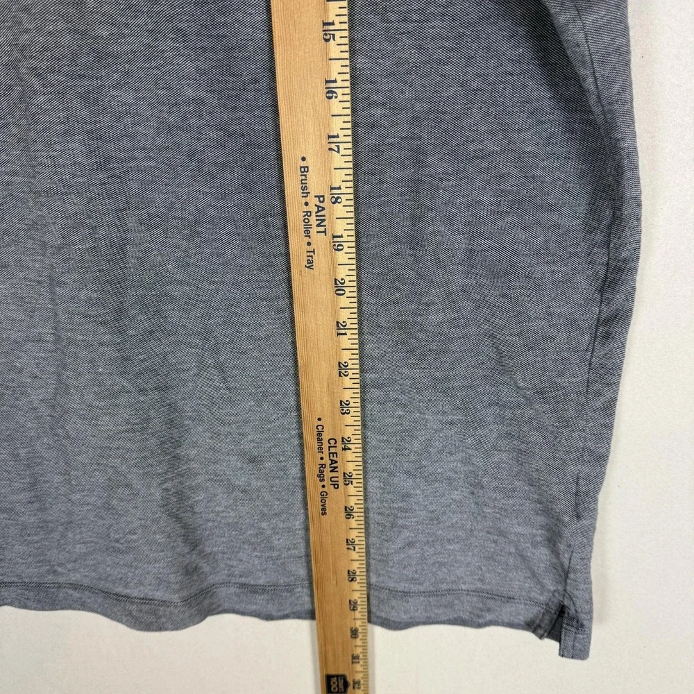 Banana Republic brand banana