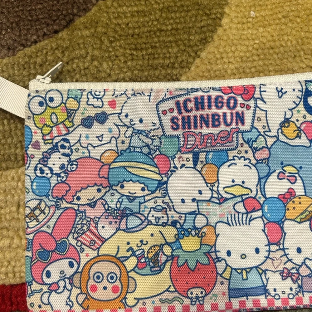 Hello Kitty nwot hello