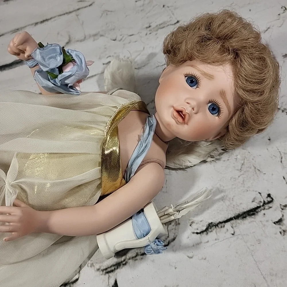 Ellenbrooke Sweet Cherub Porcelain Angel By Connie‎ Walser Derek