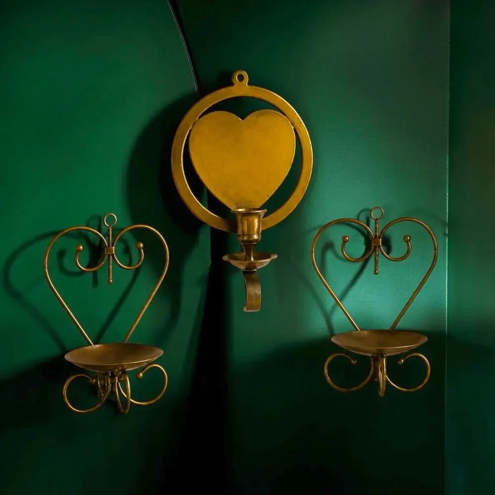 Liards Ltd. / Unbranded this charming